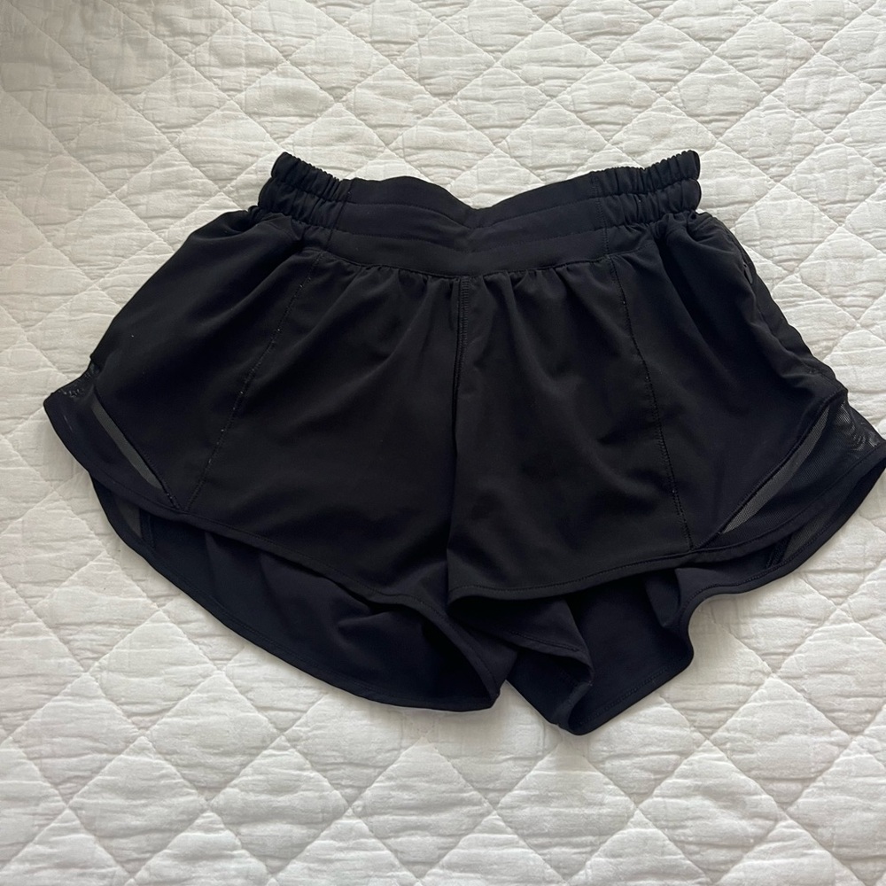 Women’s Hotty Hot Shorts Size 2